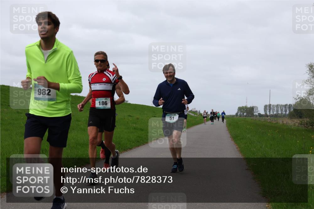 04.05.2025 - 8. Wedeler Halbmarathon Yannick Fuchs http://msf.ph/oto/7828373 04.05.2025 11:35:11 Laufen 982, 186, 51 meine-sportfotos.de