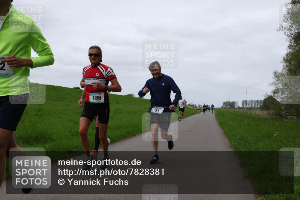 04.05.2025 - 8. Wedeler Halbmarathon Yannick Fuchs http://msf.ph/oto/7828381 04.05.2025 11:35:12 Laufen 186, 51 meine-sportfotos.de