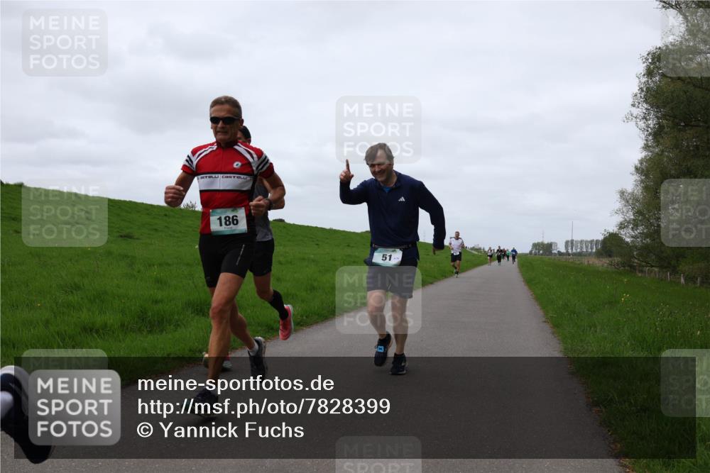 04.05.2025 - 8. Wedeler Halbmarathon Yannick Fuchs http://msf.ph/oto/7828399 04.05.2025 11:35:12 Laufen 3, 186, 51 meine-sportfotos.de