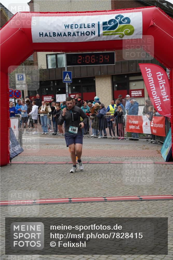 04.05.2025 - 8. Wedeler Halbmarathon Felixshl http://msf.ph/oto/7828415 04.05.2025 12:06:31 Ziel 198, 200, 431, 548 meine-sportfotos.de