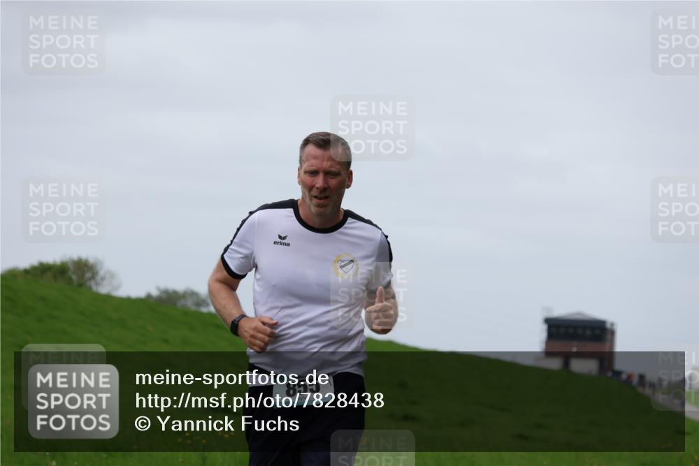 04.05.2025 - 8. Wedeler Halbmarathon Yannick Fuchs http://msf.ph/oto/7828438 04.05.2025 11:35:16 Laufen 855 meine-sportfotos.de