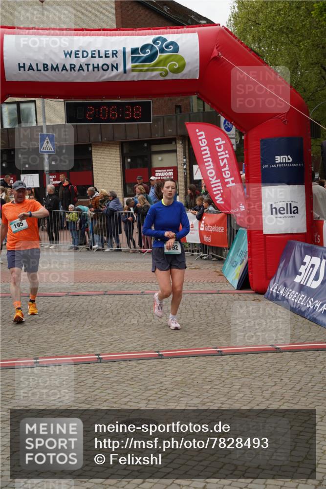 04.05.2025 - 8. Wedeler Halbmarathon Felixshl http://msf.ph/oto/7828493 04.05.2025 12:06:36 Ziel 192, 195, 198, 548, 554 meine-sportfotos.de