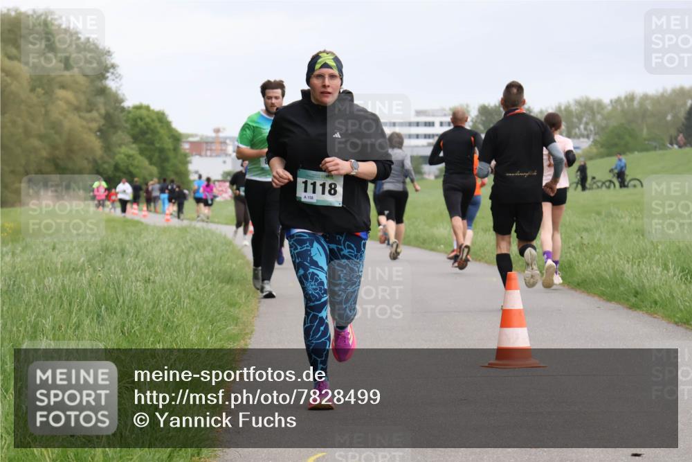04.05.2025 - 8. Wedeler Halbmarathon Yannick Fuchs http://msf.ph/oto/7828499 04.05.2025 11:16:10 Laufen 1118, 158 meine-sportfotos.de