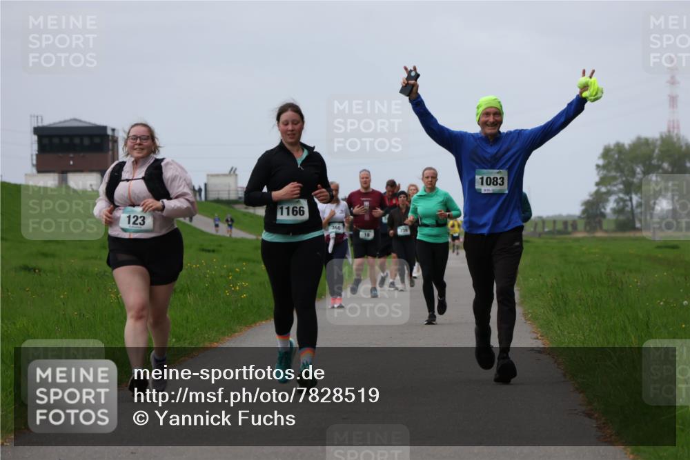 04.05.2025 - 8. Wedeler Halbmarathon Yannick Fuchs http://msf.ph/oto/7828519 04.05.2025 11:35:24 Laufen 123, 1166, 360, 18, 1083 meine-sportfotos.de