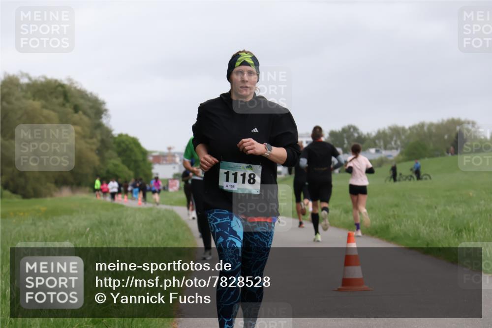 04.05.2025 - 8. Wedeler Halbmarathon Yannick Fuchs http://msf.ph/oto/7828528 04.05.2025 11:16:11 Laufen 1118, 158 meine-sportfotos.de