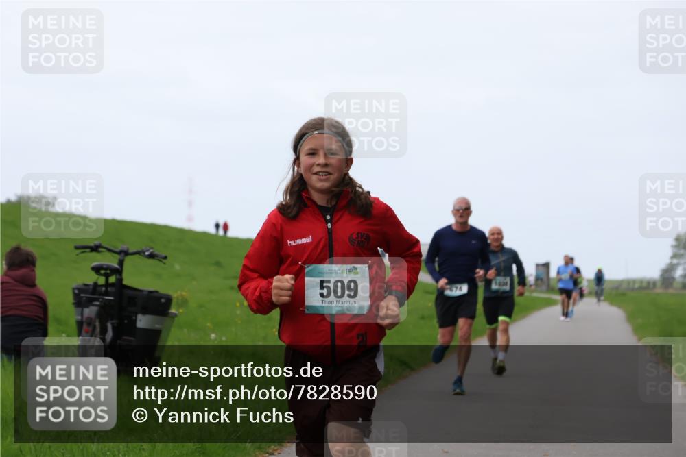 04.05.2025 - 8. Wedeler Halbmarathon Yannick Fuchs http://msf.ph/oto/7828590 04.05.2025 11:16:19 Laufen 509, 1028 meine-sportfotos.de