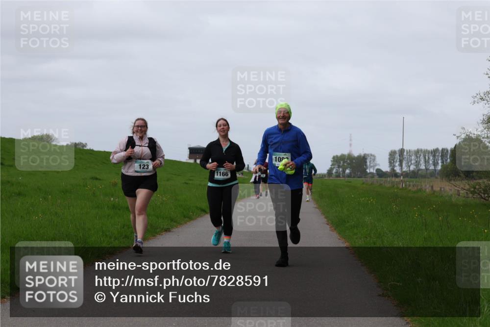04.05.2025 - 8. Wedeler Halbmarathon Yannick Fuchs http://msf.ph/oto/7828591 04.05.2025 11:35:28 Laufen 123, 1166, 108 meine-sportfotos.de