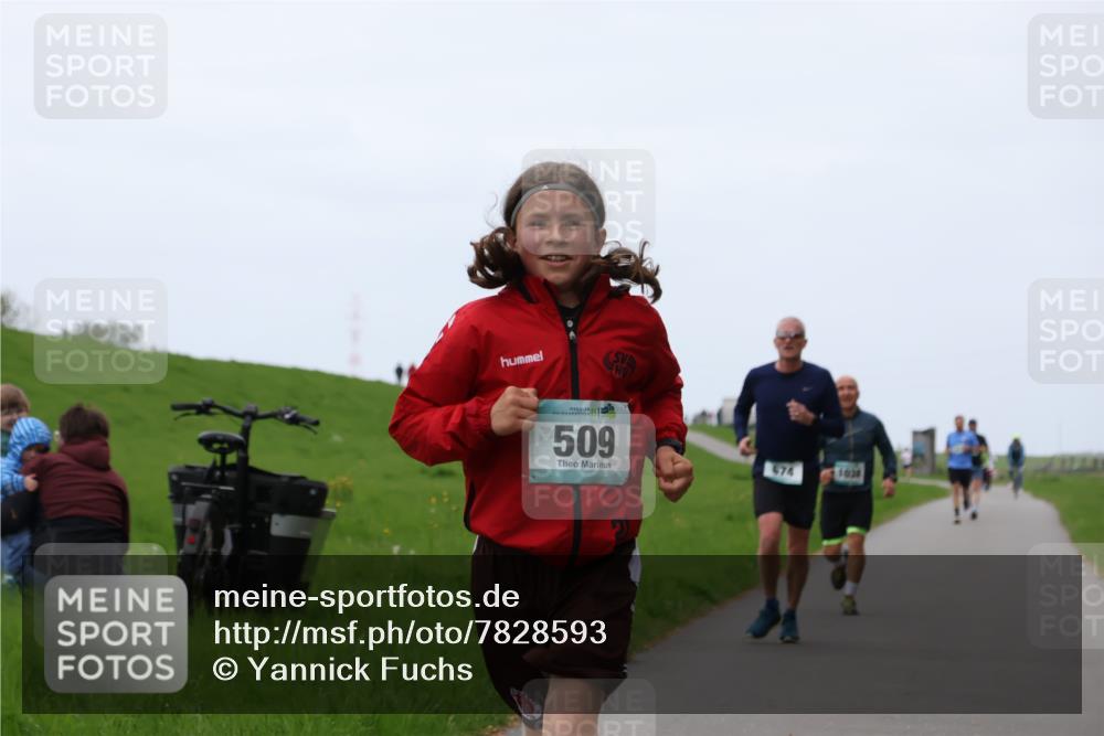 04.05.2025 - 8. Wedeler Halbmarathon Yannick Fuchs http://msf.ph/oto/7828593 04.05.2025 11:16:19 Laufen 509, 674, 1030 meine-sportfotos.de