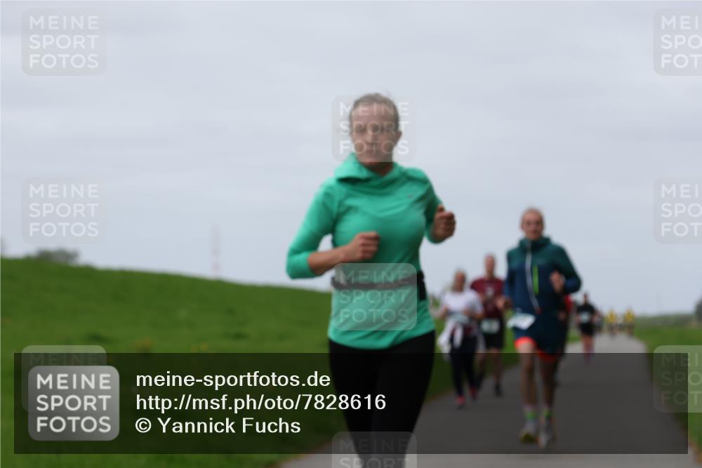 04.05.2025 - 8. Wedeler Halbmarathon Yannick Fuchs http://msf.ph/oto/7828616 04.05.2025 11:35:34 Laufen  meine-sportfotos.de