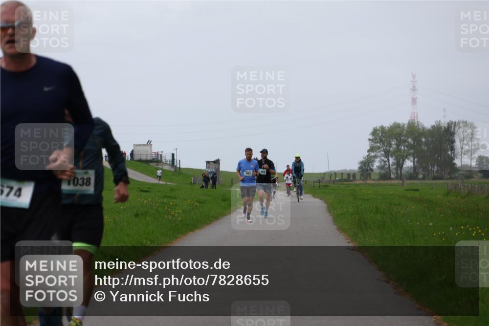 04.05.2025 - 8. Wedeler Halbmarathon Yannick Fuchs http://msf.ph/oto/7828655 04.05.2025 11:16:23 Laufen 674, 1038, 303, 1181 meine-sportfotos.de