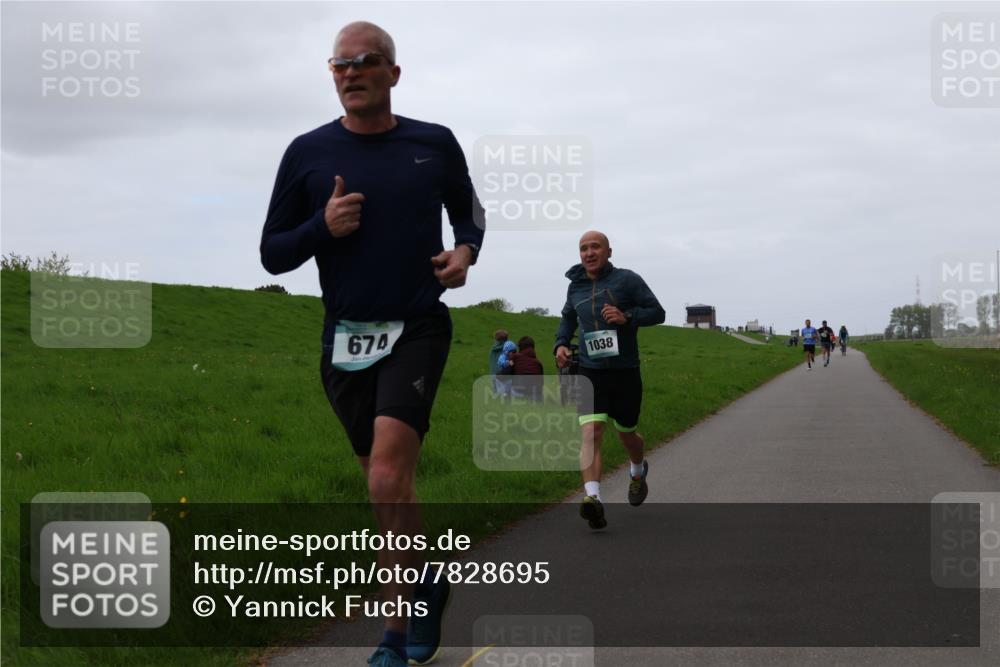 04.05.2025 - 8. Wedeler Halbmarathon Yannick Fuchs http://msf.ph/oto/7828695 04.05.2025 11:16:25 Laufen 674, 1038 meine-sportfotos.de