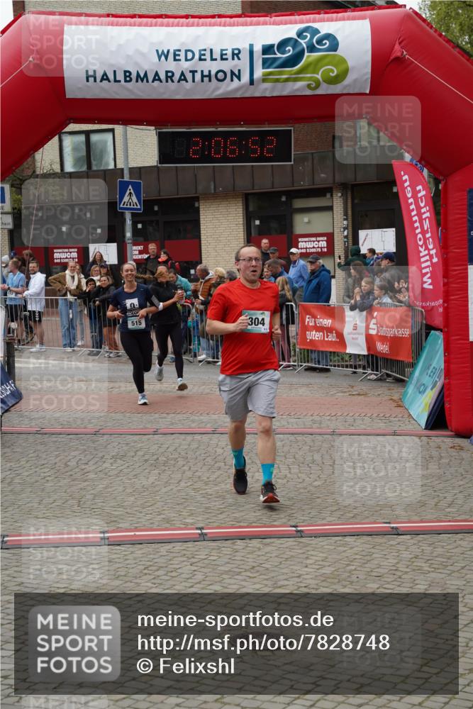 04.05.2025 - 8. Wedeler Halbmarathon Felixshl http://msf.ph/oto/7828748 04.05.2025 12:06:49 Ziel 304, 329, 333, 515, 976 meine-sportfotos.de