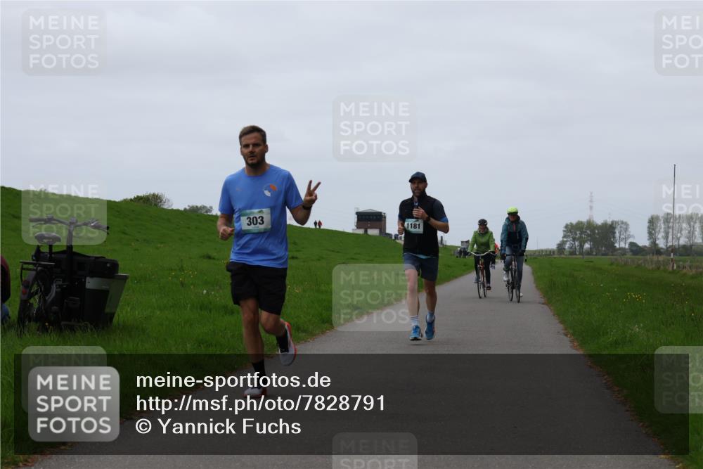 04.05.2025 - 8. Wedeler Halbmarathon Yannick Fuchs http://msf.ph/oto/7828791 04.05.2025 11:16:36 Laufen 303, 1181 meine-sportfotos.de