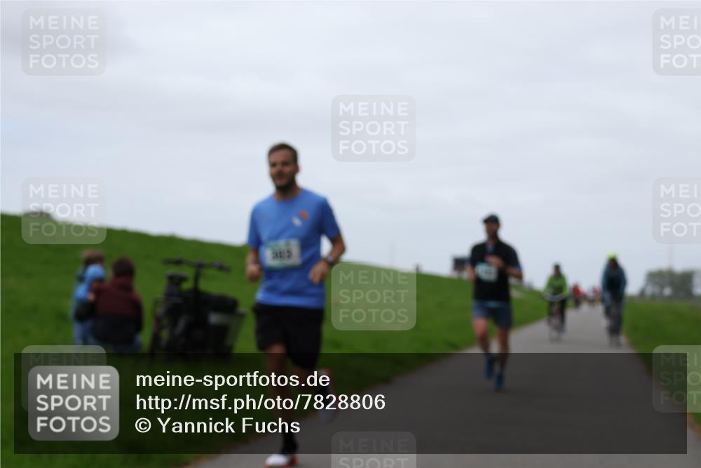 04.05.2025 - 8. Wedeler Halbmarathon Yannick Fuchs http://msf.ph/oto/7828806 04.05.2025 11:16:36 Laufen  meine-sportfotos.de
