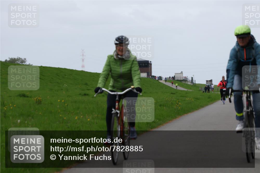 04.05.2025 - 8. Wedeler Halbmarathon Yannick Fuchs http://msf.ph/oto/7828885 04.05.2025 11:16:40 Laufen  meine-sportfotos.de
