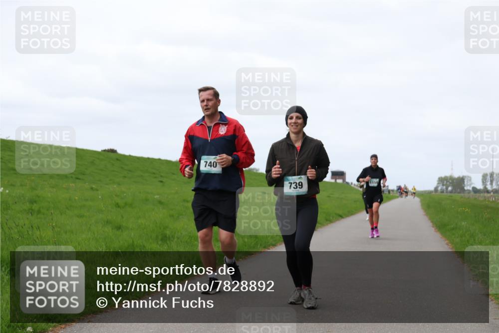 04.05.2025 - 8. Wedeler Halbmarathon Yannick Fuchs http://msf.ph/oto/7828892 04.05.2025 11:35:49 Laufen 740, 44, 739, 1159 meine-sportfotos.de
