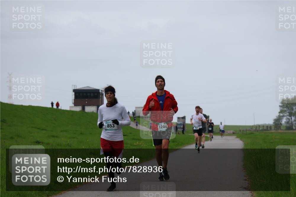 04.05.2025 - 8. Wedeler Halbmarathon Yannick Fuchs http://msf.ph/oto/7828936 04.05.2025 11:17:00 Laufen 853, 1204 meine-sportfotos.de