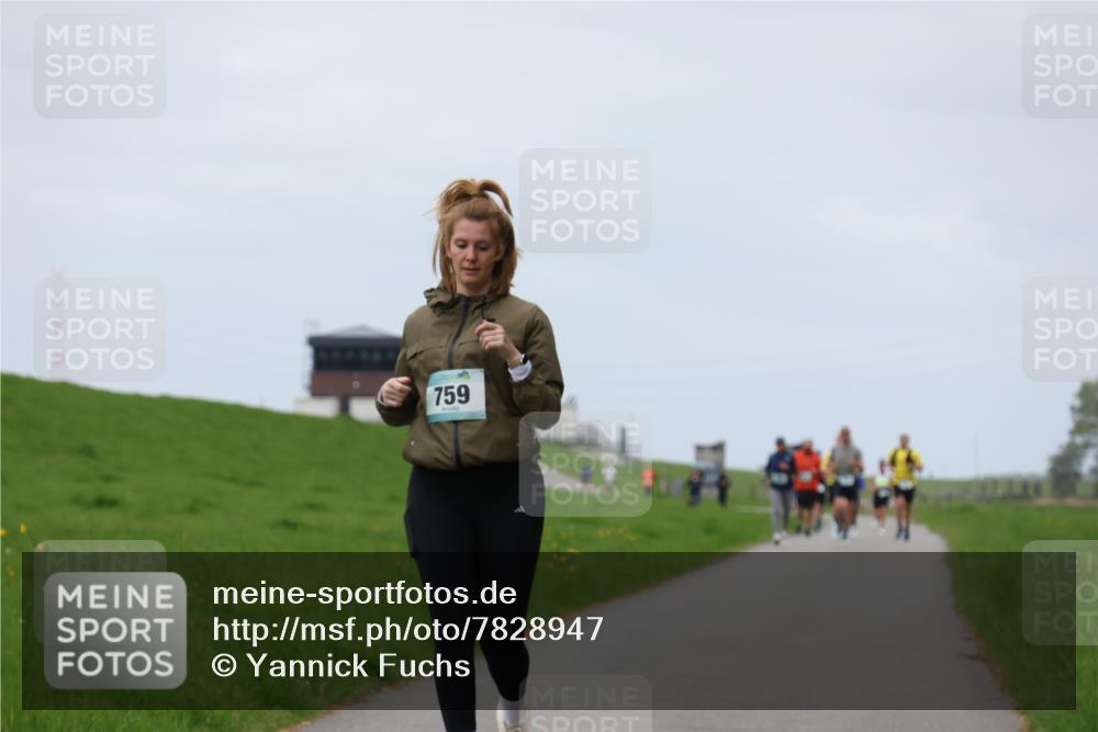 04.05.2025 - 8. Wedeler Halbmarathon Yannick Fuchs http://msf.ph/oto/7828947 04.05.2025 11:35:54 Laufen 759 meine-sportfotos.de