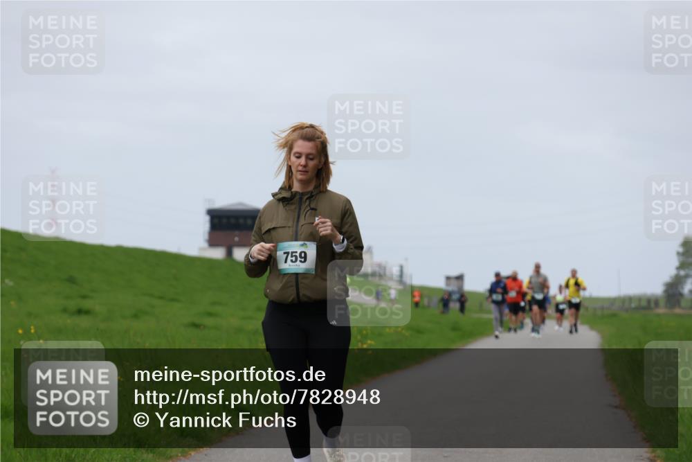 04.05.2025 - 8. Wedeler Halbmarathon Yannick Fuchs http://msf.ph/oto/7828948 04.05.2025 11:35:54 Laufen 759 meine-sportfotos.de