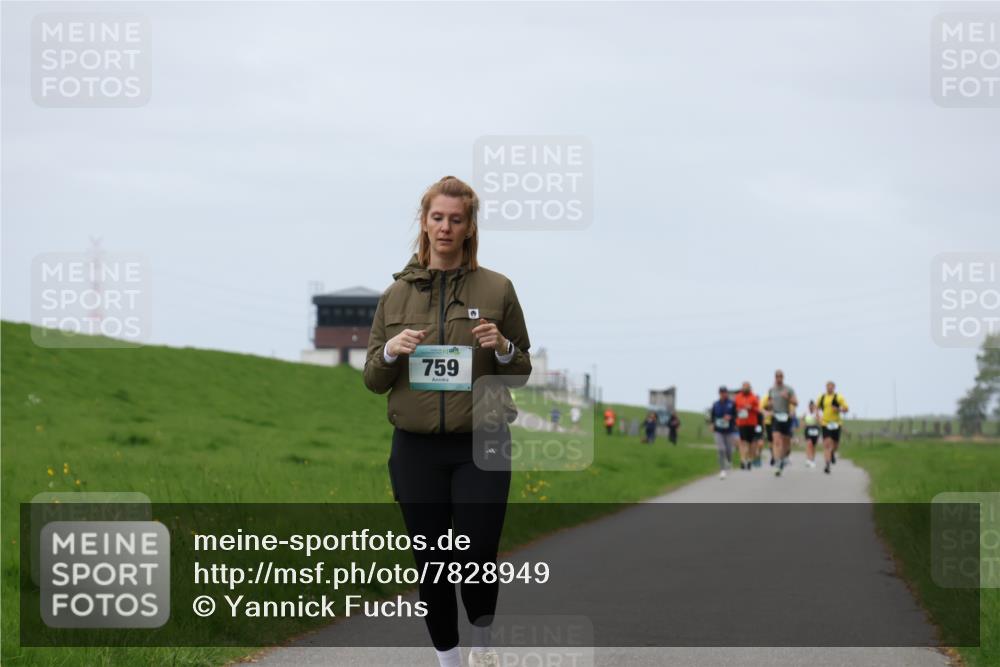 04.05.2025 - 8. Wedeler Halbmarathon Yannick Fuchs http://msf.ph/oto/7828949 04.05.2025 11:35:54 Laufen 759 meine-sportfotos.de
