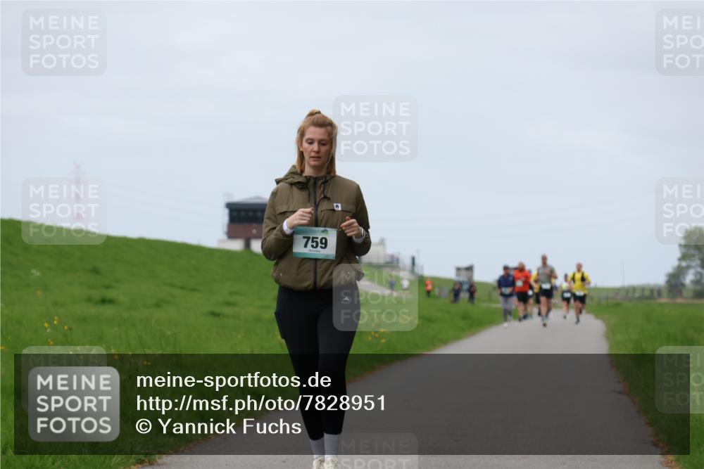 04.05.2025 - 8. Wedeler Halbmarathon Yannick Fuchs http://msf.ph/oto/7828951 04.05.2025 11:35:54 Laufen 759 meine-sportfotos.de
