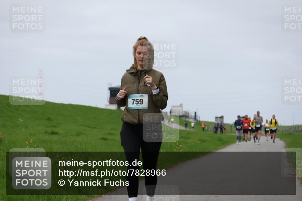 04.05.2025 - 8. Wedeler Halbmarathon Yannick Fuchs http://msf.ph/oto/7828966 04.05.2025 11:35:54 Laufen 759 meine-sportfotos.de