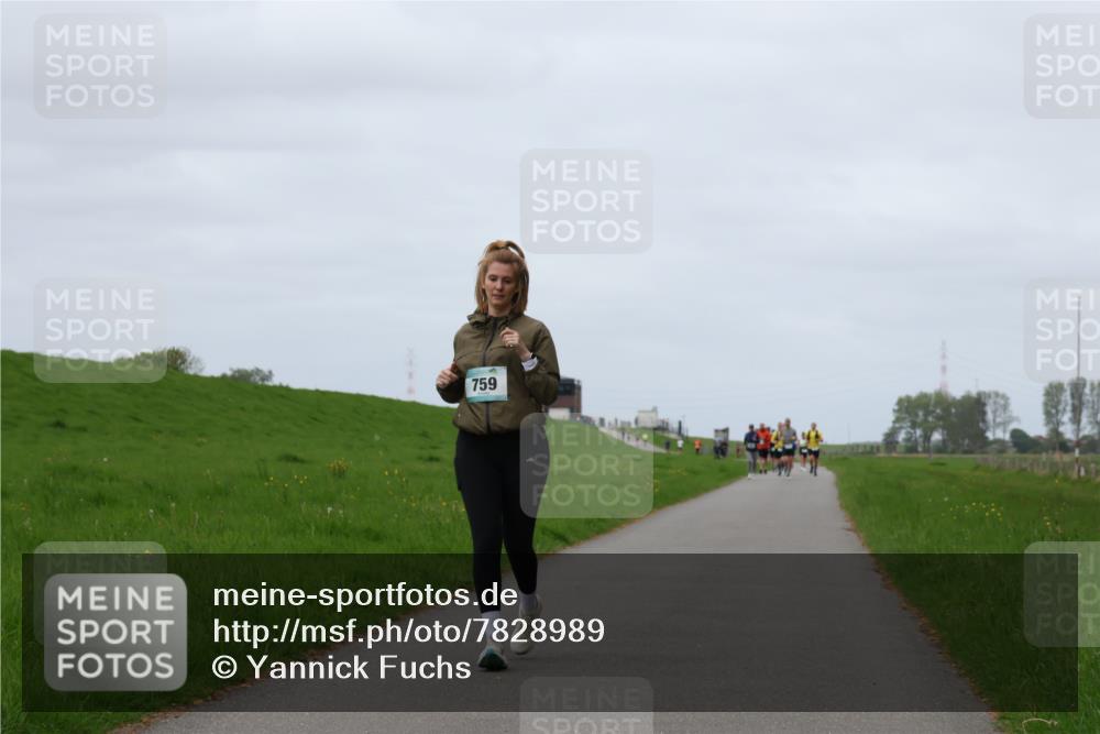 04.05.2025 - 8. Wedeler Halbmarathon Yannick Fuchs http://msf.ph/oto/7828989 04.05.2025 11:35:56 Laufen 759 meine-sportfotos.de