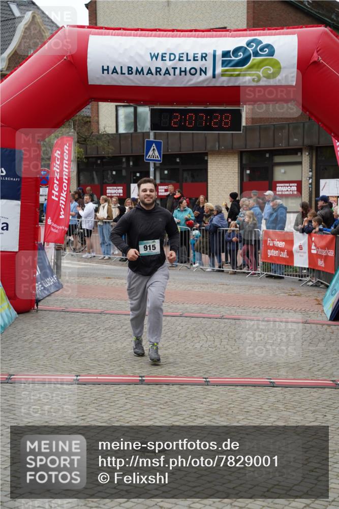 04.05.2025 - 8. Wedeler Halbmarathon Felixshl http://msf.ph/oto/7829001 04.05.2025 12:07:26 Ziel 915 meine-sportfotos.de