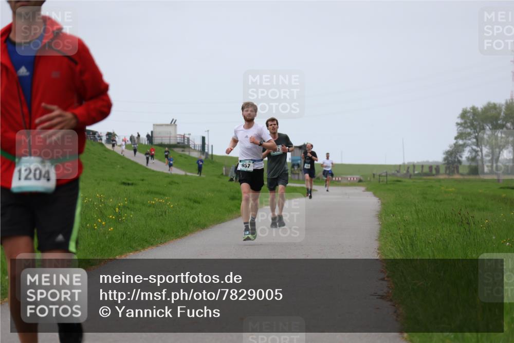 04.05.2025 - 8. Wedeler Halbmarathon Yannick Fuchs http://msf.ph/oto/7829005 04.05.2025 11:17:04 Laufen 1204, 957 meine-sportfotos.de