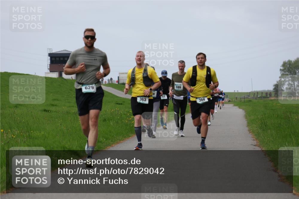 04.05.2025 - 8. Wedeler Halbmarathon Yannick Fuchs http://msf.ph/oto/7829042 04.05.2025 11:36:15 Laufen 629, 363, 8, 434, 599, 364 meine-sportfotos.de