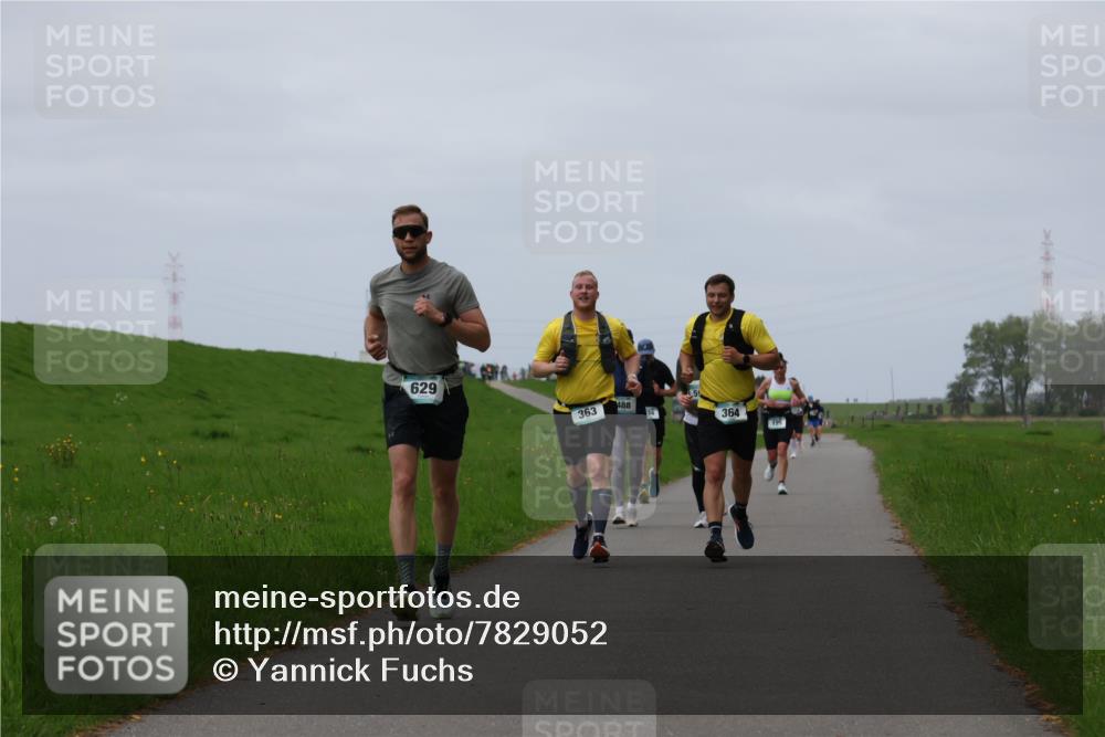 04.05.2025 - 8. Wedeler Halbmarathon Yannick Fuchs http://msf.ph/oto/7829052 04.05.2025 11:36:16 Laufen 629 meine-sportfotos.de