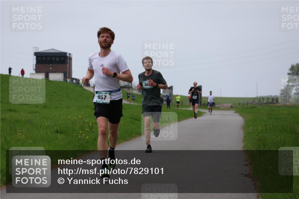 04.05.2025 - 8. Wedeler Halbmarathon Yannick Fuchs http://msf.ph/oto/7829101 04.05.2025 11:17:08 Laufen 957, 13, 86 meine-sportfotos.de