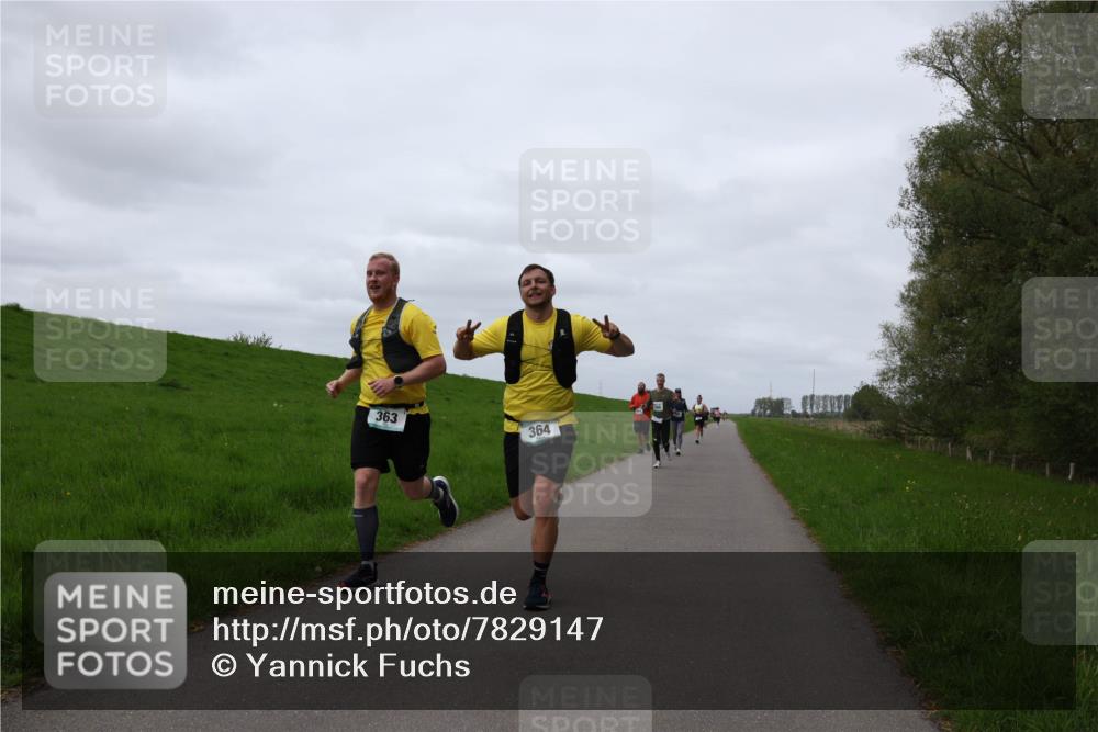 04.05.2025 - 8. Wedeler Halbmarathon Yannick Fuchs http://msf.ph/oto/7829147 04.05.2025 11:36:23 Laufen 363, 364 meine-sportfotos.de