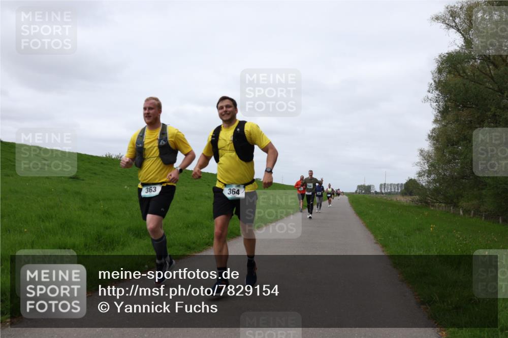 04.05.2025 - 8. Wedeler Halbmarathon Yannick Fuchs http://msf.ph/oto/7829154 04.05.2025 11:36:23 Laufen 363, 364 meine-sportfotos.de