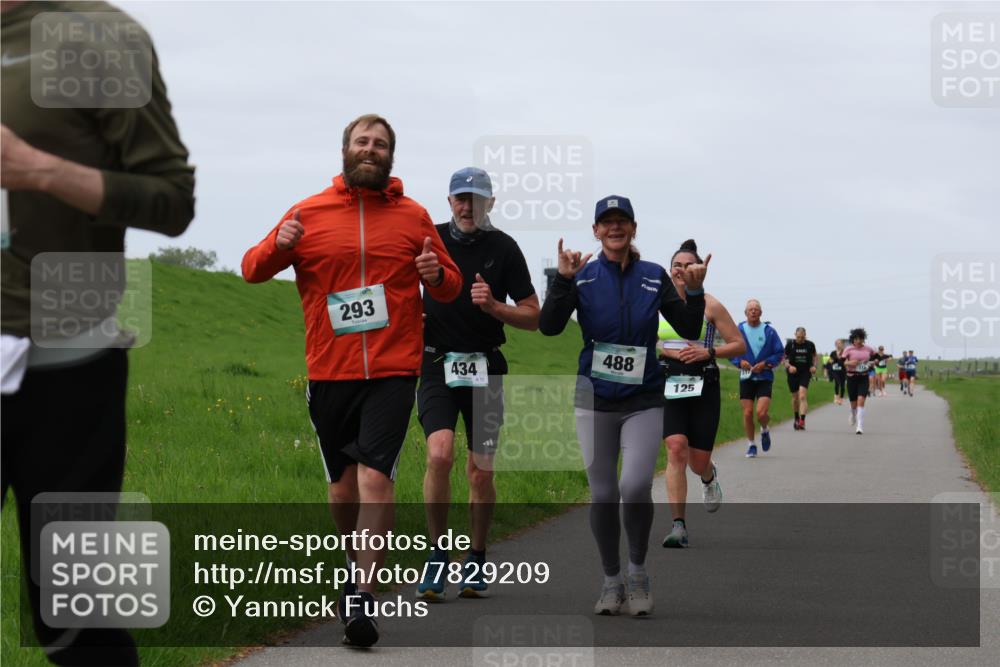 04.05.2025 - 8. Wedeler Halbmarathon Yannick Fuchs http://msf.ph/oto/7829209 04.05.2025 11:36:26 Laufen 293, 434, 488, 125 meine-sportfotos.de