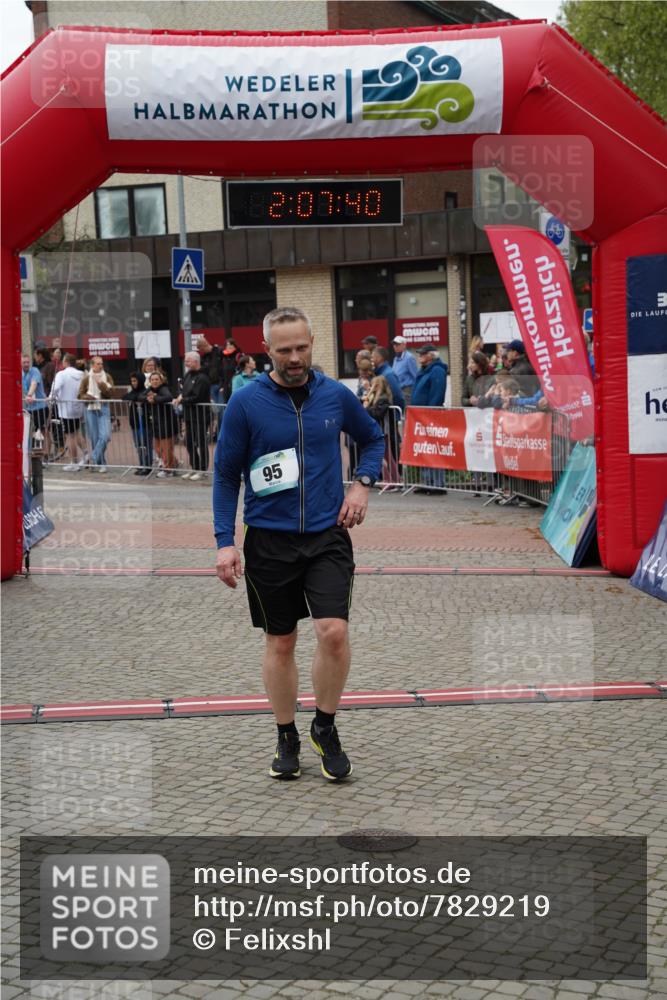 04.05.2025 - 8. Wedeler Halbmarathon Felixshl http://msf.ph/oto/7829219 04.05.2025 12:07:38 Ziel 95, 171 meine-sportfotos.de