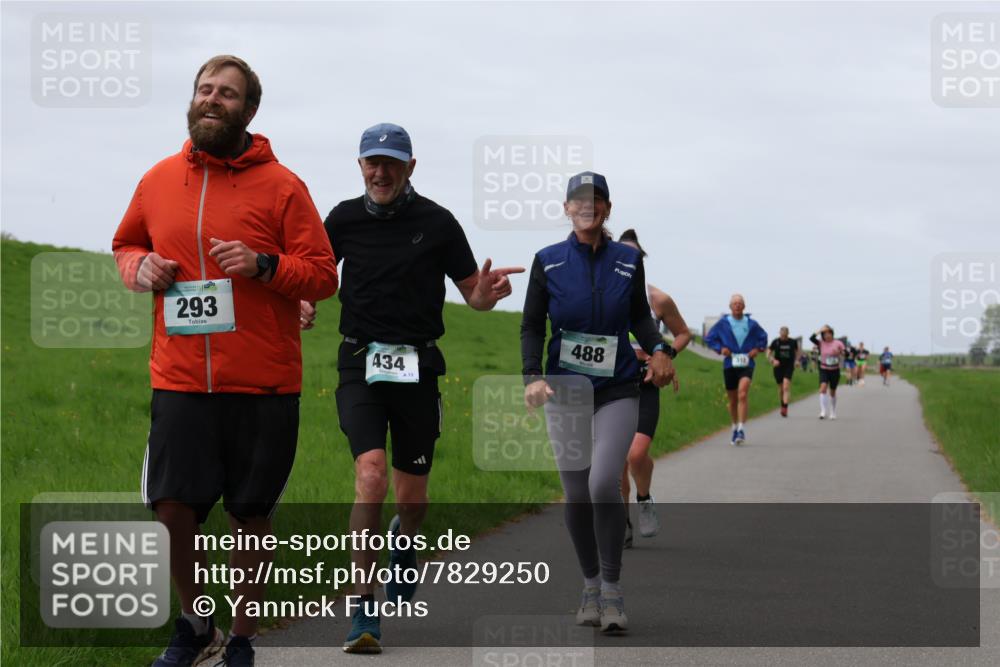 04.05.2025 - 8. Wedeler Halbmarathon Yannick Fuchs http://msf.ph/oto/7829250 04.05.2025 11:36:28 Laufen 293, 434, 488, 312 meine-sportfotos.de