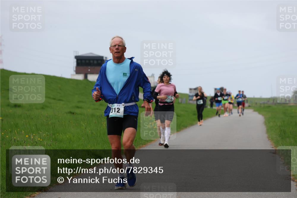 04.05.2025 - 8. Wedeler Halbmarathon Yannick Fuchs http://msf.ph/oto/7829345 04.05.2025 11:36:33 Laufen 16, 312, 710 meine-sportfotos.de