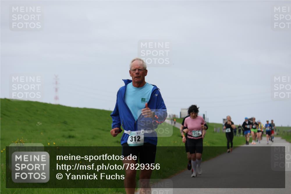04.05.2025 - 8. Wedeler Halbmarathon Yannick Fuchs http://msf.ph/oto/7829356 04.05.2025 11:36:34 Laufen 10, 312, 710 meine-sportfotos.de