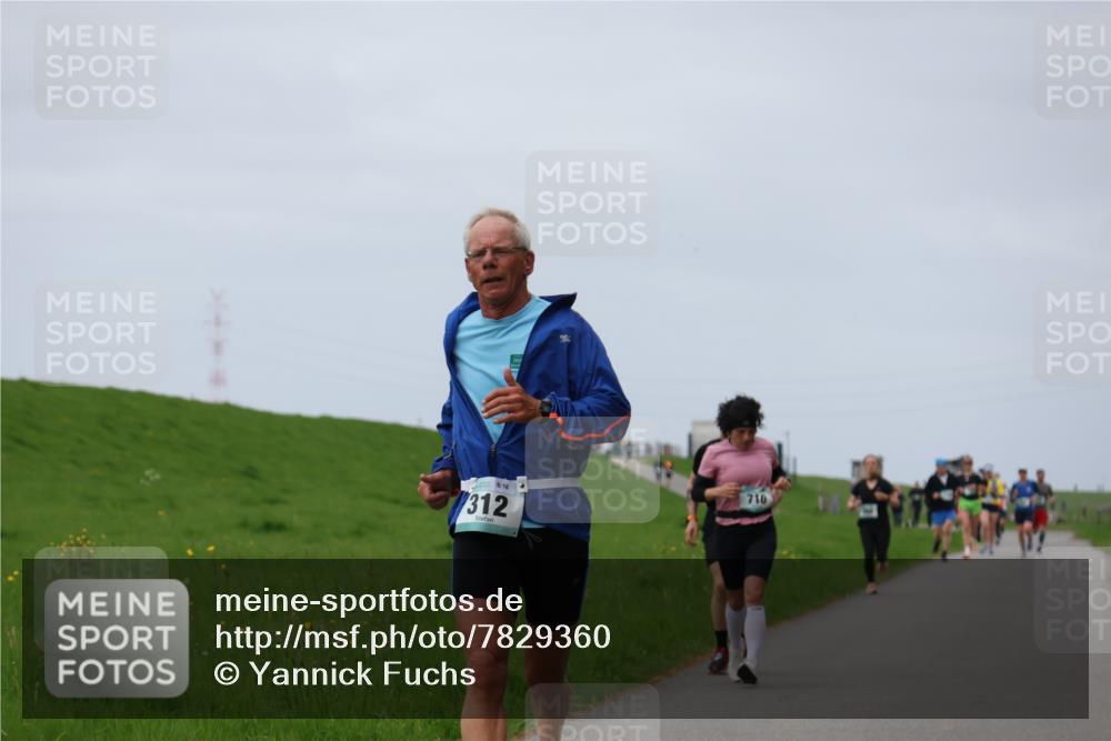 04.05.2025 - 8. Wedeler Halbmarathon Yannick Fuchs http://msf.ph/oto/7829360 04.05.2025 11:36:34 Laufen 16, 312, 710 meine-sportfotos.de