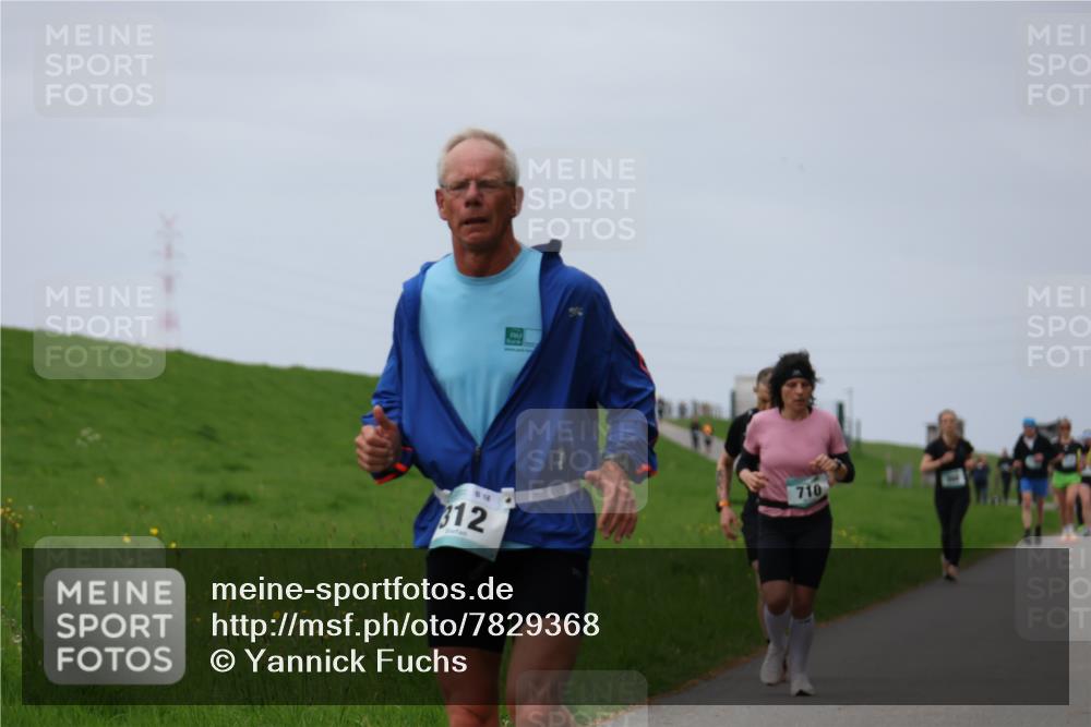 04.05.2025 - 8. Wedeler Halbmarathon Yannick Fuchs http://msf.ph/oto/7829368 04.05.2025 11:36:34 Laufen 16, 312, 710 meine-sportfotos.de