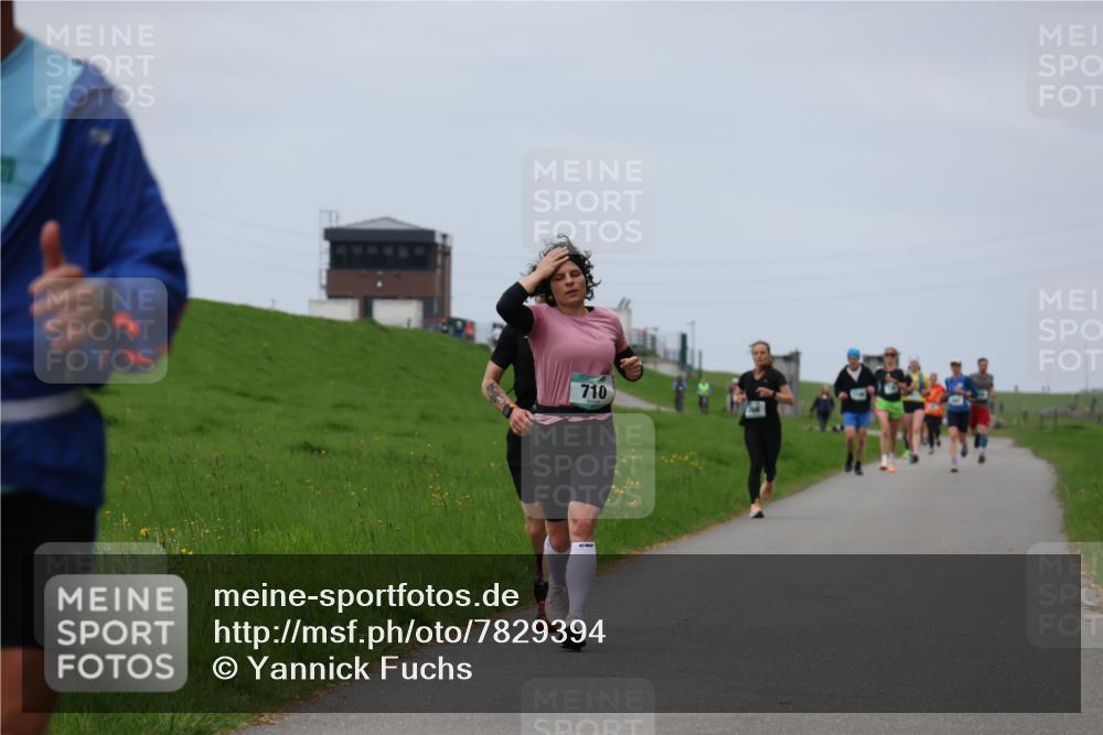 04.05.2025 - 8. Wedeler Halbmarathon Yannick Fuchs http://msf.ph/oto/7829394 04.05.2025 11:36:36 Laufen 710 meine-sportfotos.de