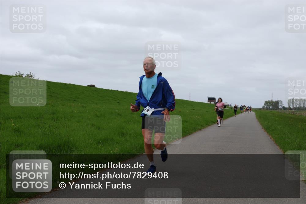04.05.2025 - 8. Wedeler Halbmarathon Yannick Fuchs http://msf.ph/oto/7829408 04.05.2025 11:36:37 Laufen 12 meine-sportfotos.de