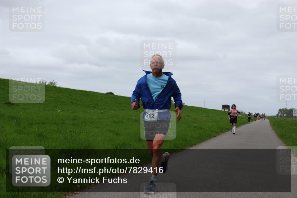 04.05.2025 - 8. Wedeler Halbmarathon Yannick Fuchs http://msf.ph/oto/7829416 04.05.2025 11:36:37 Laufen 16, 312 meine-sportfotos.de