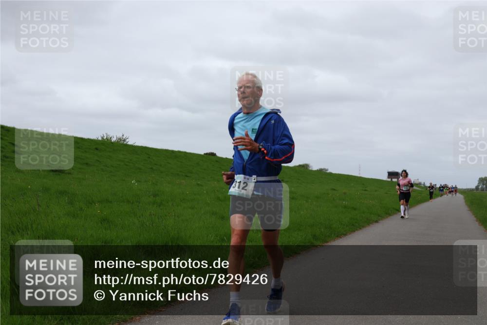 04.05.2025 - 8. Wedeler Halbmarathon Yannick Fuchs http://msf.ph/oto/7829426 04.05.2025 11:36:38 Laufen 16, 312, 710 meine-sportfotos.de