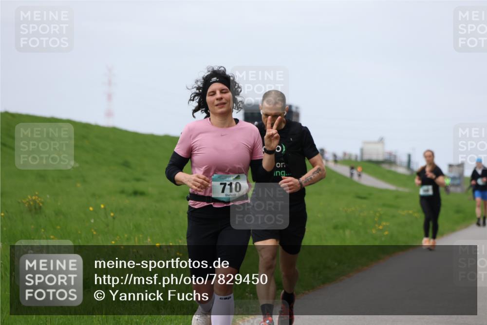 04.05.2025 - 8. Wedeler Halbmarathon Yannick Fuchs http://msf.ph/oto/7829450 04.05.2025 11:36:39 Laufen 710, 41 meine-sportfotos.de