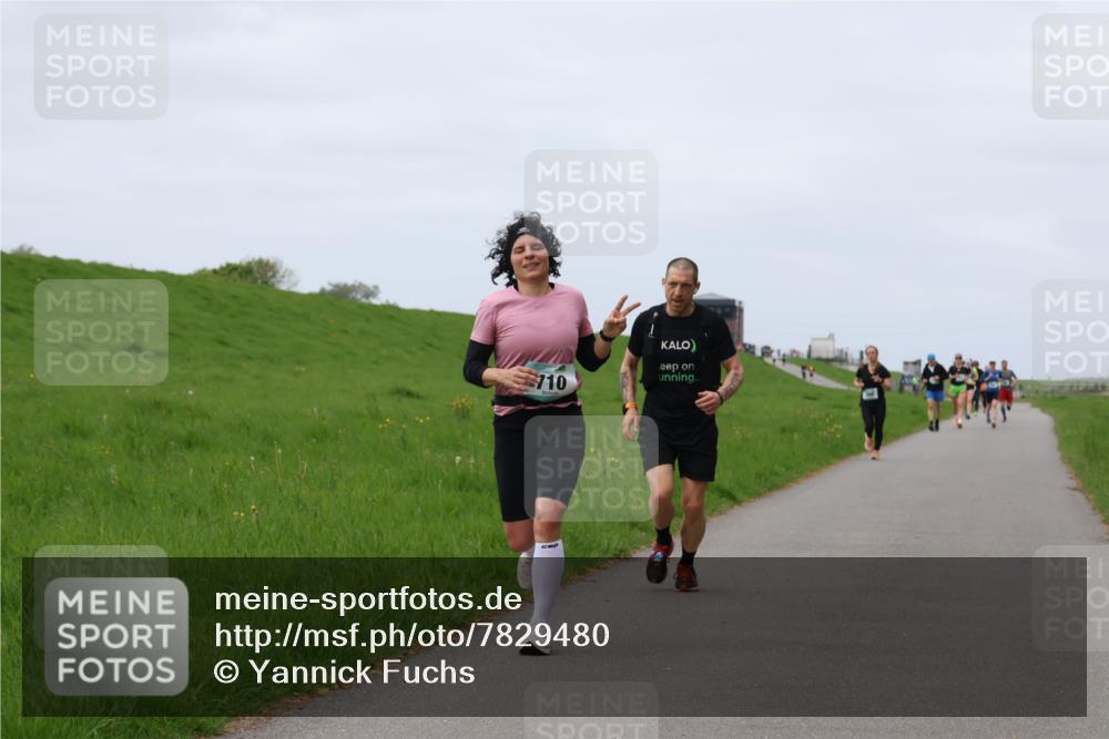 04.05.2025 - 8. Wedeler Halbmarathon Yannick Fuchs http://msf.ph/oto/7829480 04.05.2025 11:36:41 Laufen 710 meine-sportfotos.de