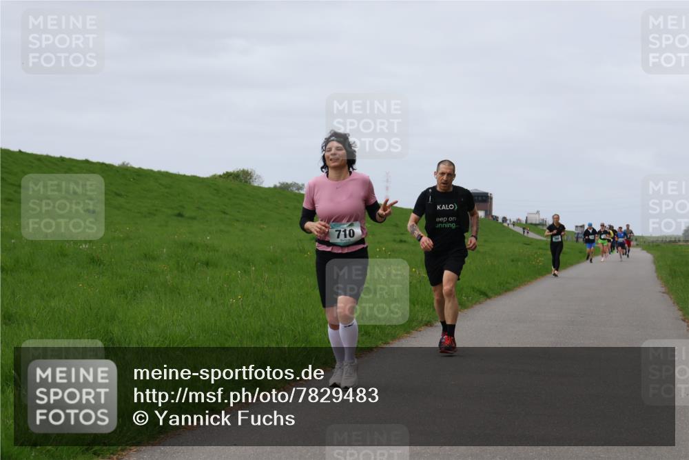 04.05.2025 - 8. Wedeler Halbmarathon Yannick Fuchs http://msf.ph/oto/7829483 04.05.2025 11:36:41 Laufen 710 meine-sportfotos.de