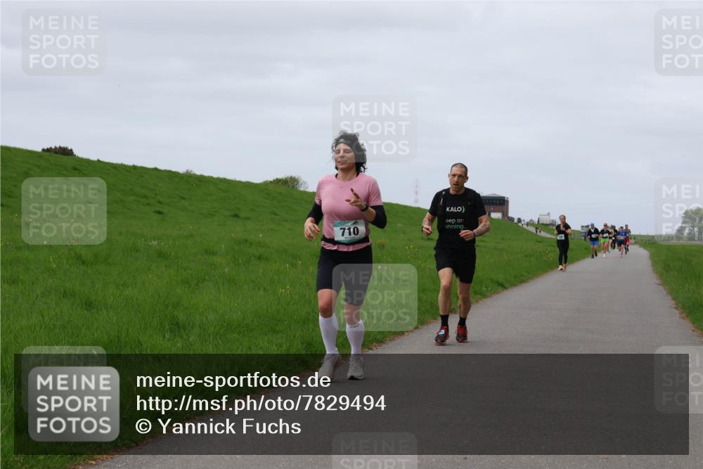 04.05.2025 - 8. Wedeler Halbmarathon Yannick Fuchs http://msf.ph/oto/7829494 04.05.2025 11:36:42 Laufen 710 meine-sportfotos.de