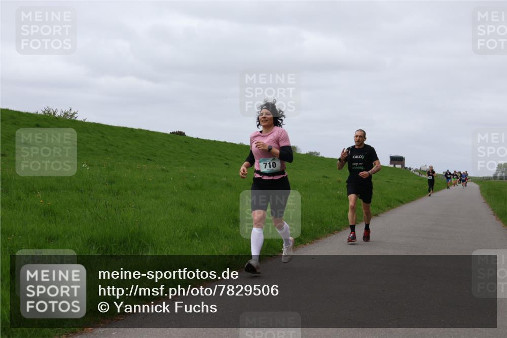 04.05.2025 - 8. Wedeler Halbmarathon Yannick Fuchs http://msf.ph/oto/7829506 04.05.2025 11:36:42 Laufen 710 meine-sportfotos.de